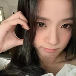 Jisoo_jennie